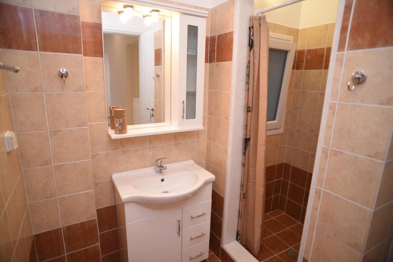 דירות Mélanes Bernie House 2 מראה חיצוני תמונה